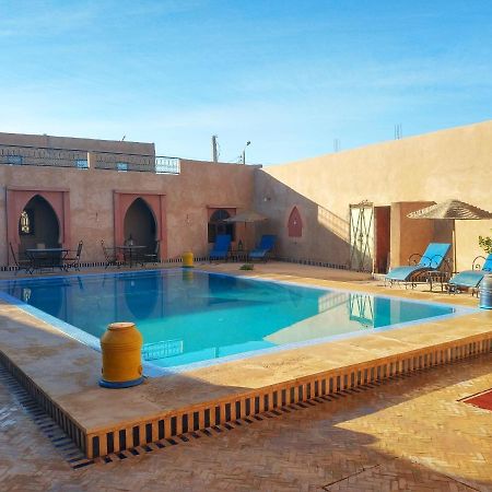 Auberge La Source Мерзуга Екстер'єр фото