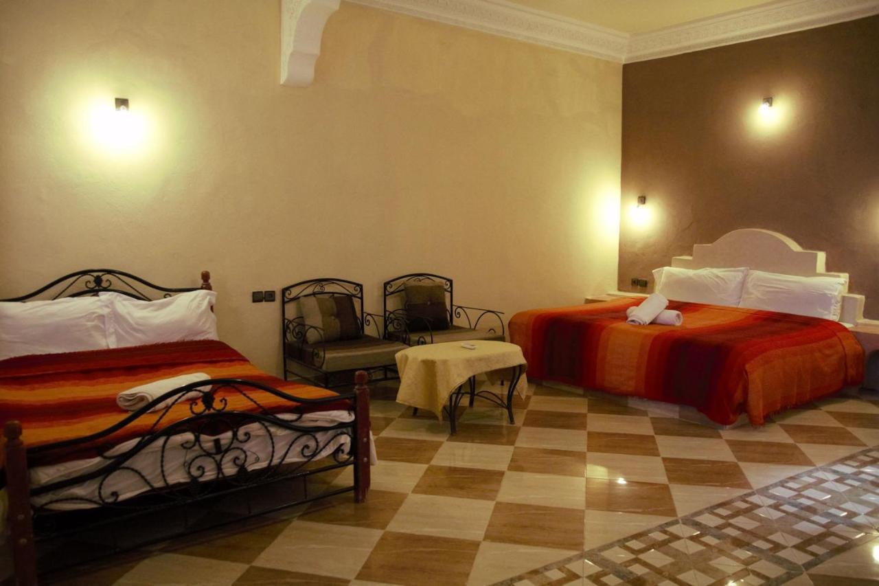 Auberge La Source Мерзуга Екстер'єр фото