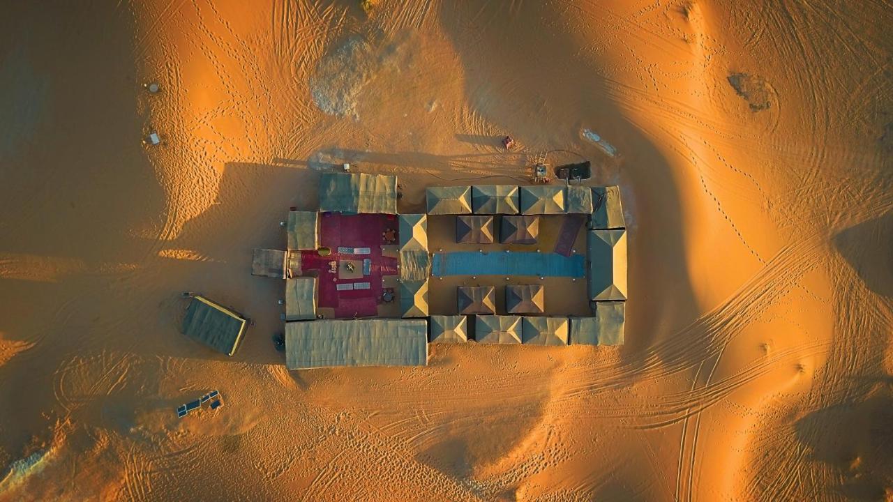 Auberge La Source Мерзуга Екстер'єр фото