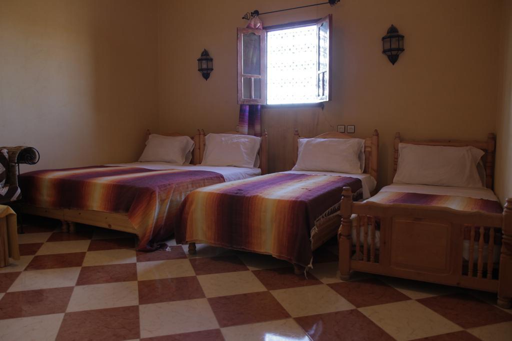 Auberge La Source Мерзуга Екстер'єр фото